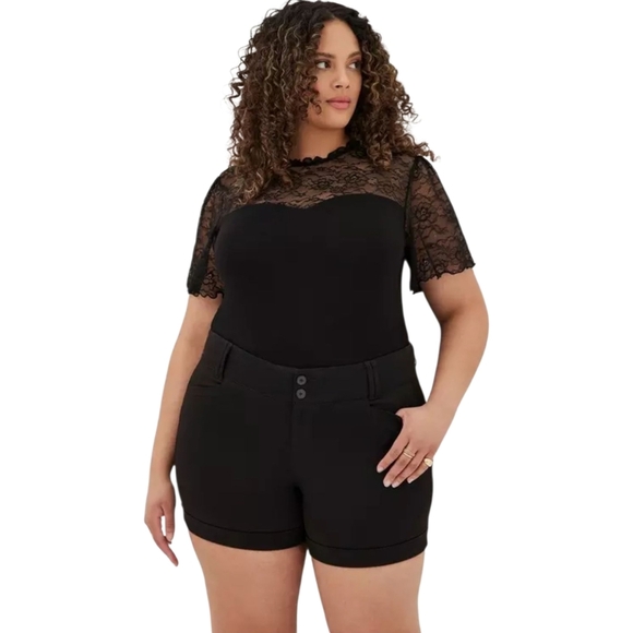 TORRID Plus Size 5" Black Stretch Sateen Mid-rise Rise Shorts Size 22 - Picture 5 of 14